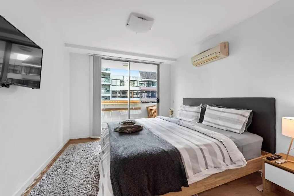 Apartment Inner City Action 3Bed 2Bath 1Car 3Balconies Brisbane